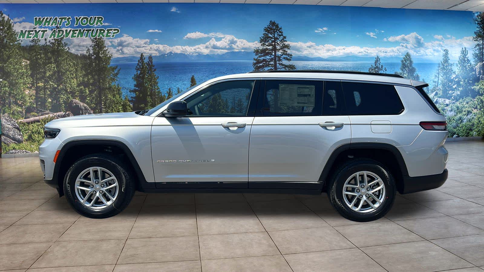 Thumbnail: 2025 Jeep Grand Cherokee L - 8