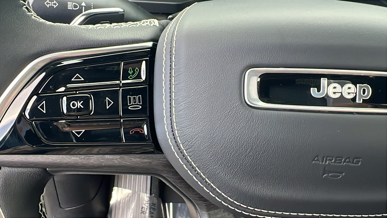 Thumbnail: 2025 Jeep Grand Cherokee - 19