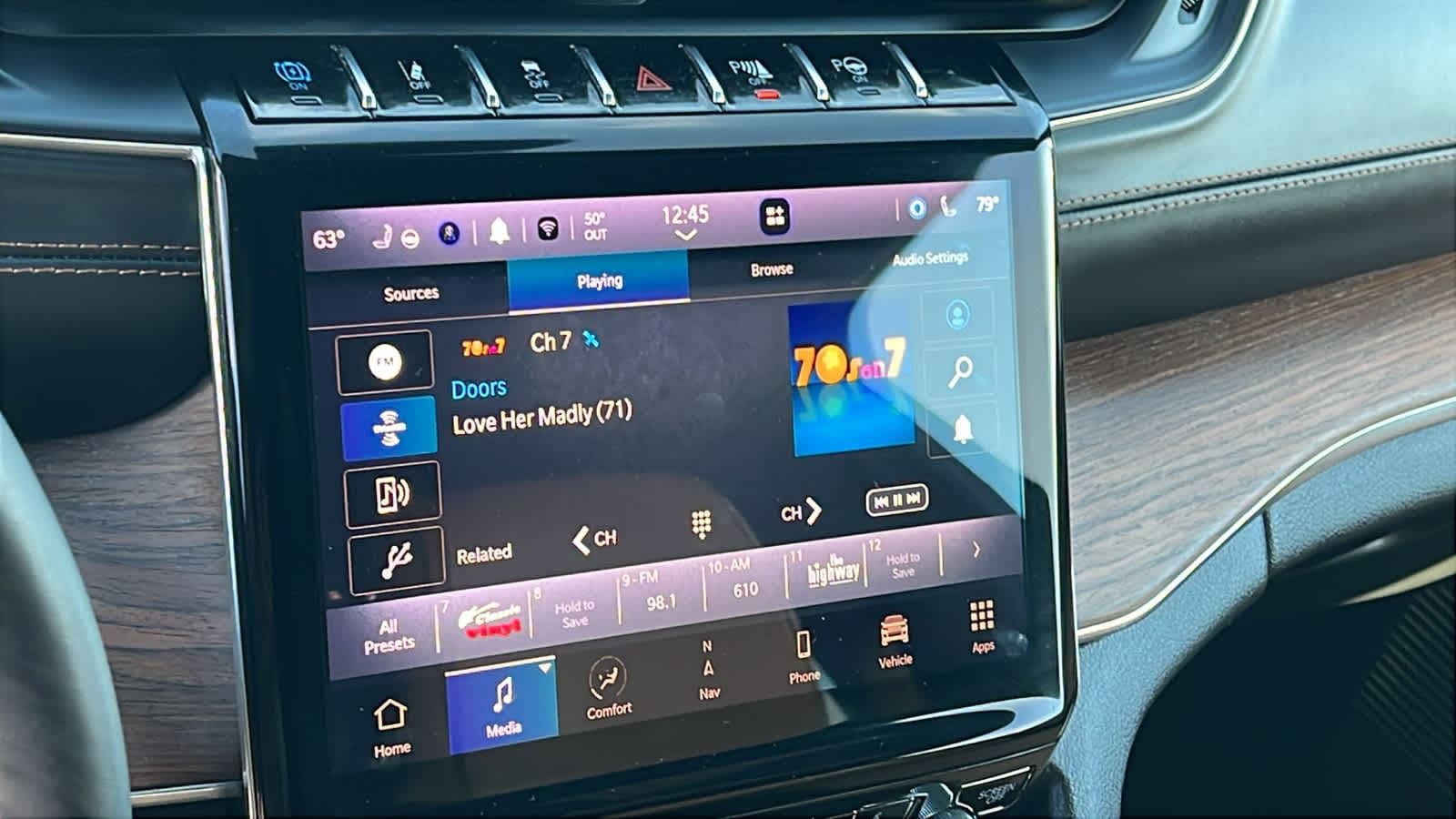 Thumbnail: 2022 Jeep Grand Cherokee - 15