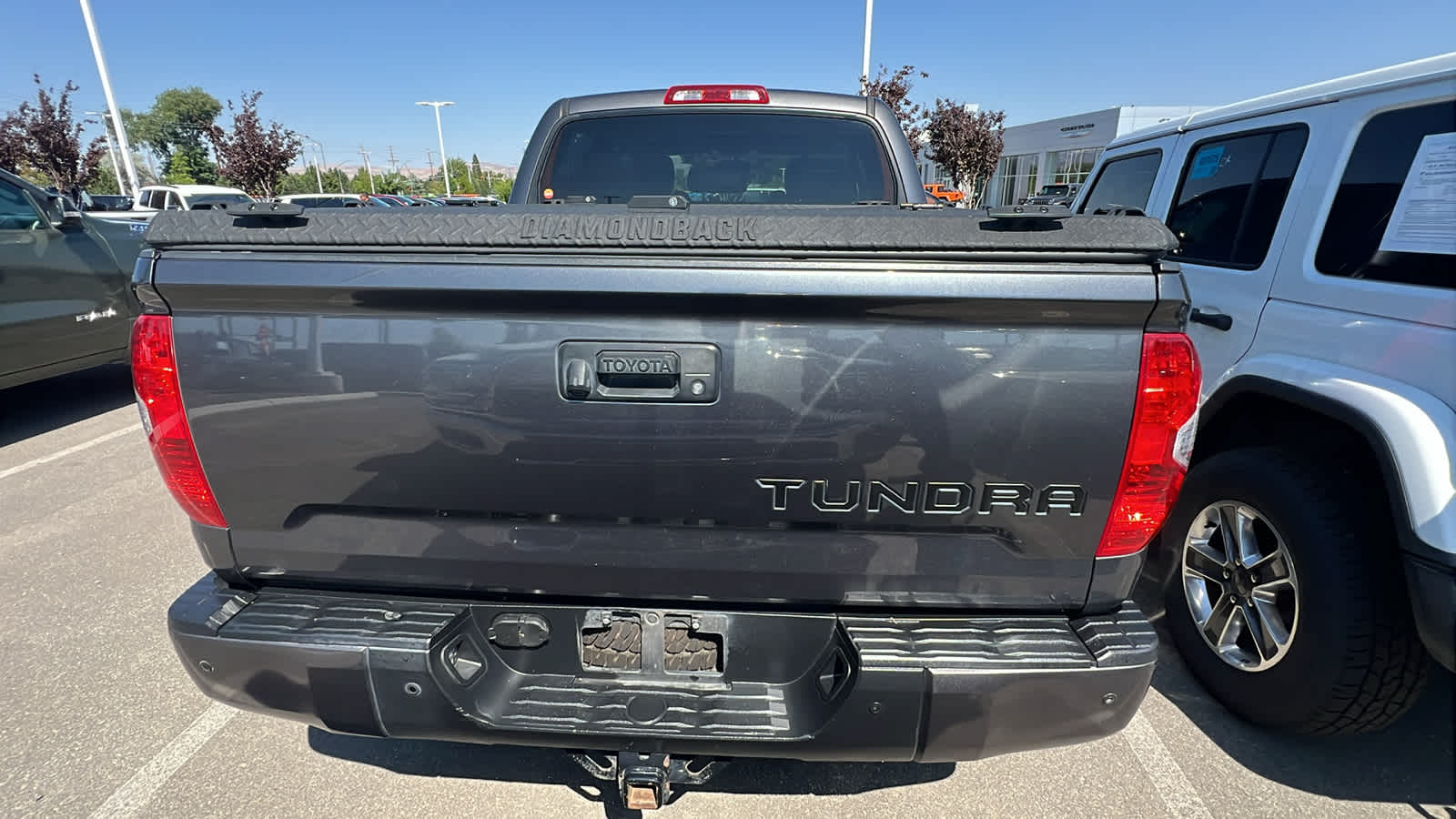 Thumbnail: 2017 Toyota Tundra - 6