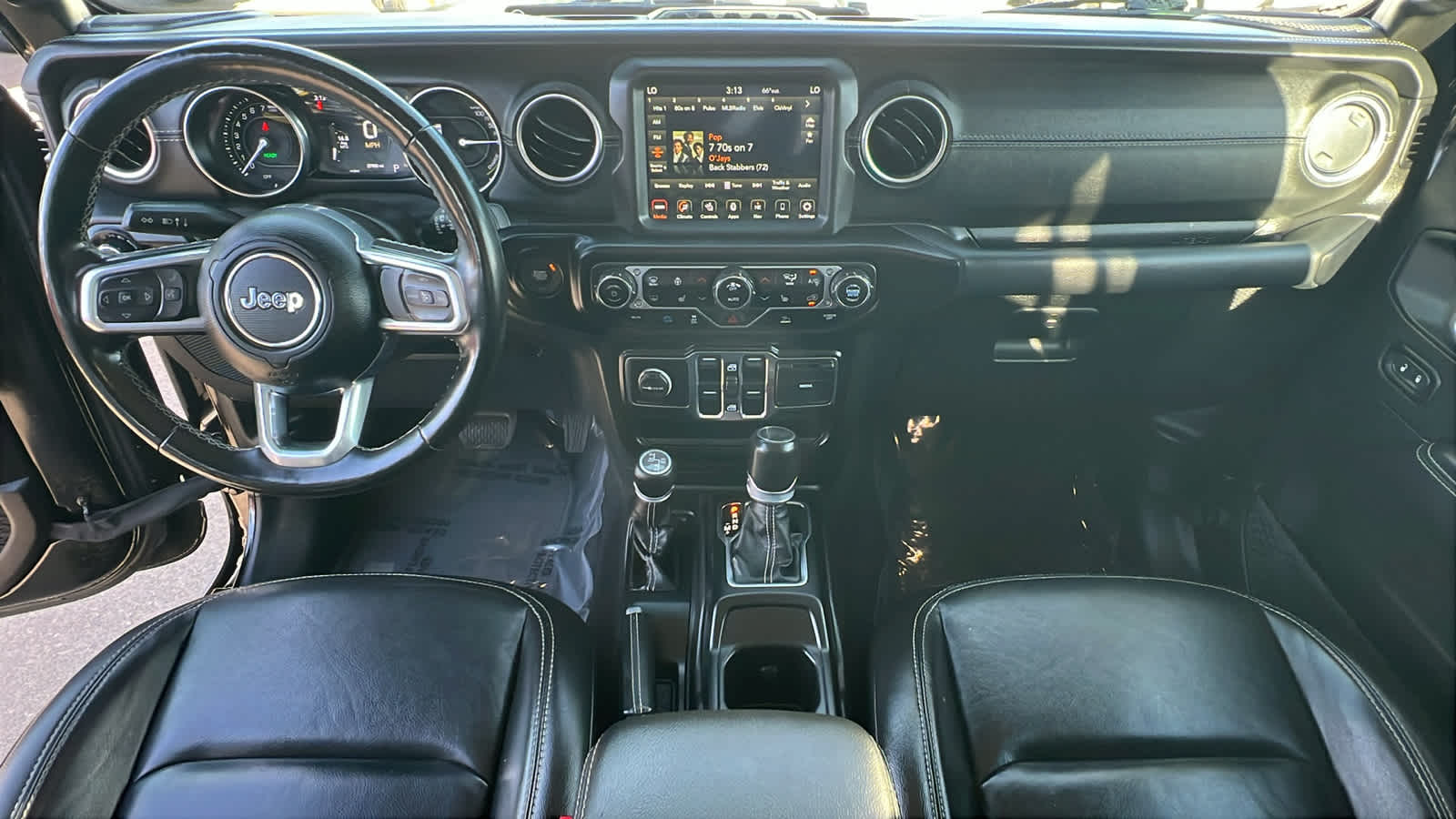 Thumbnail: 2021 Jeep Wrangler - 26