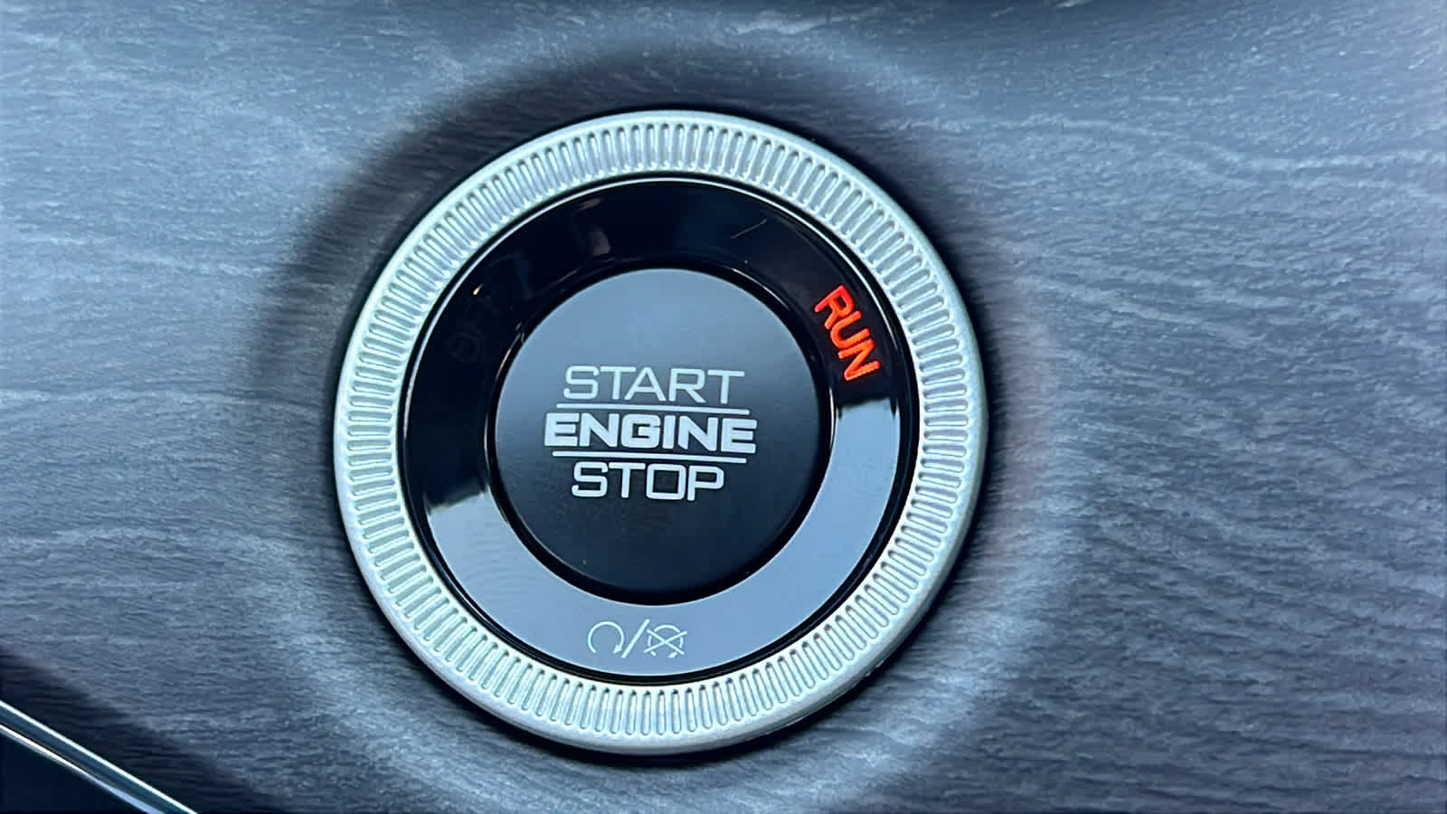 Thumbnail: 2025 Jeep Grand Cherokee L - 17