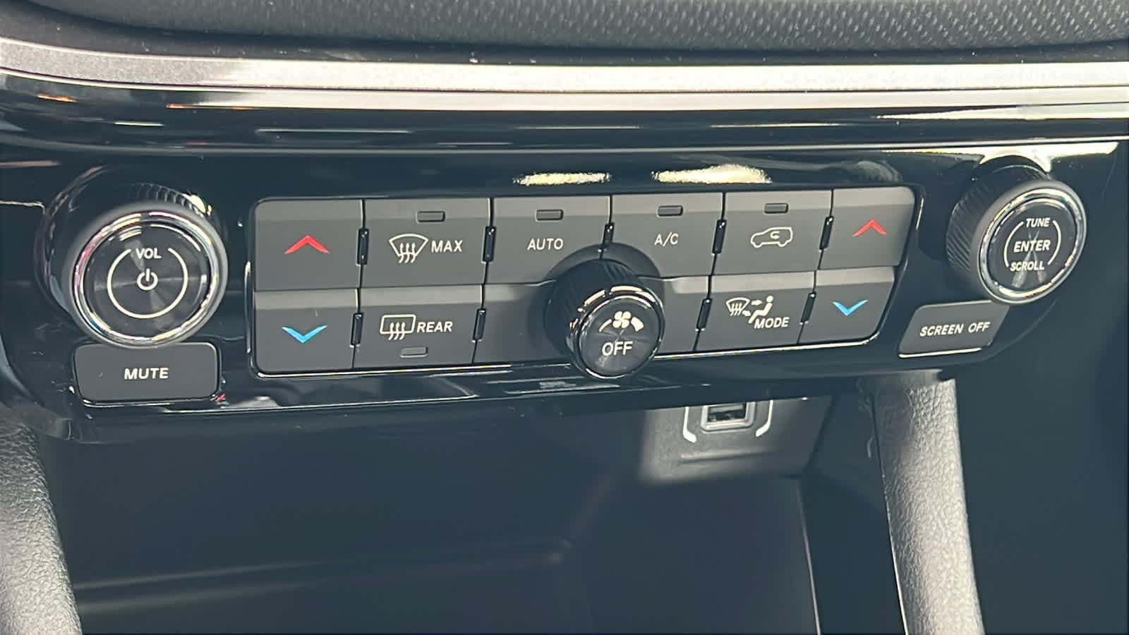 Thumbnail: 2026 Jeep Compass - 14