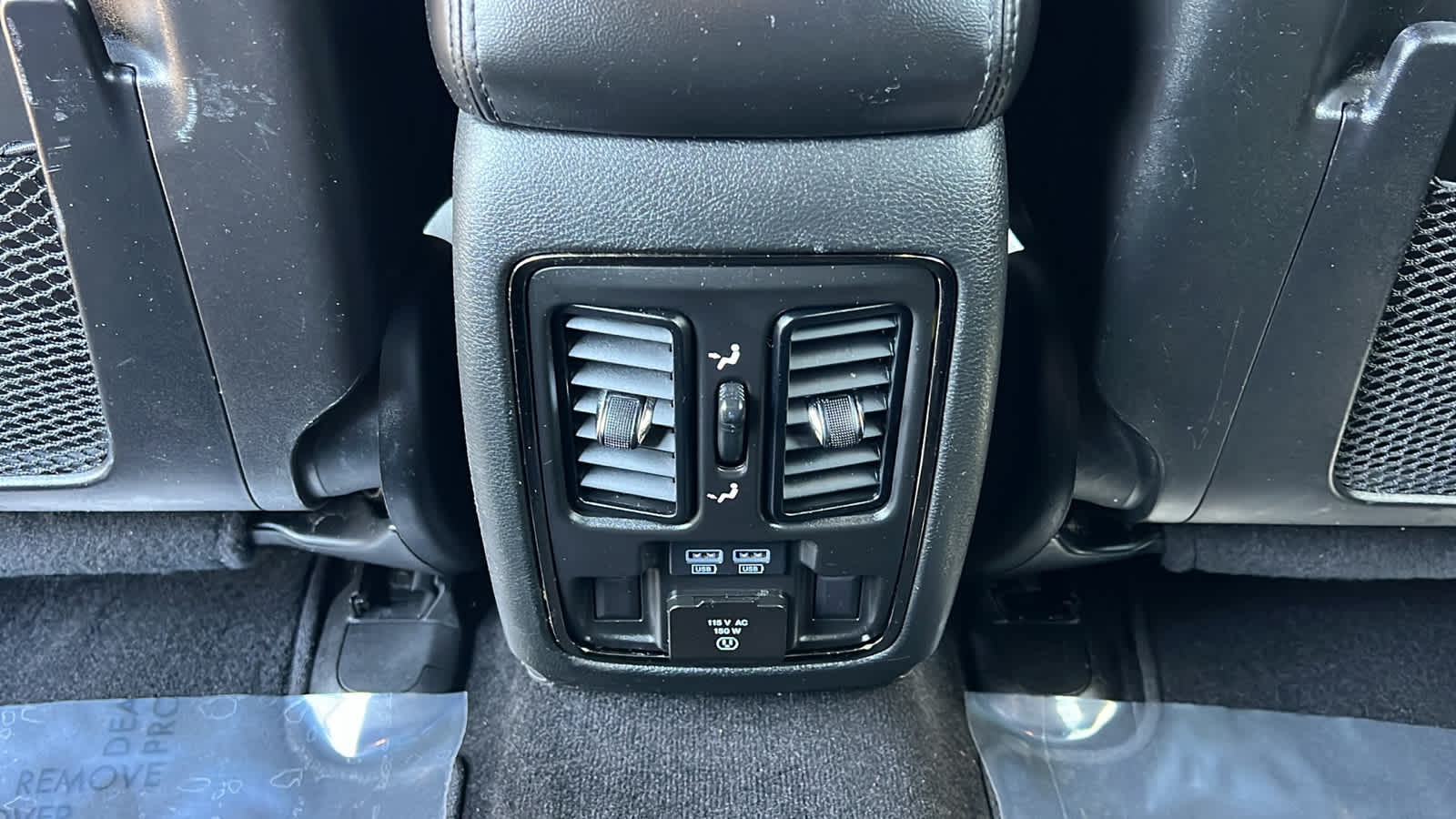 Thumbnail: 2021 Jeep Grand Cherokee - 25