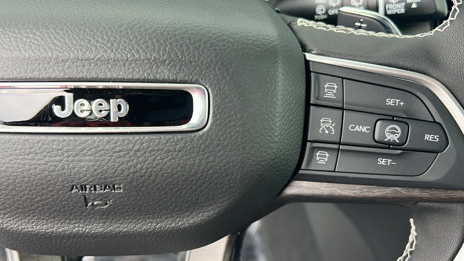 Thumbnail: 2026 Jeep Grand Cherokee - 20