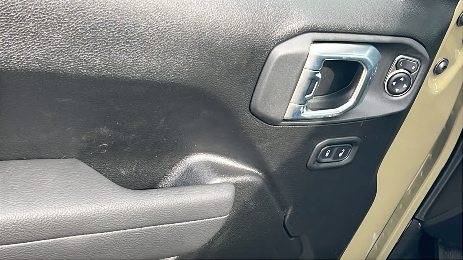 Thumbnail: 2026 Jeep Gladiator - 22