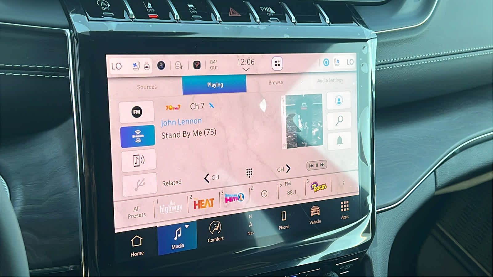 Thumbnail: 2025 Jeep Grand Cherokee L - 15