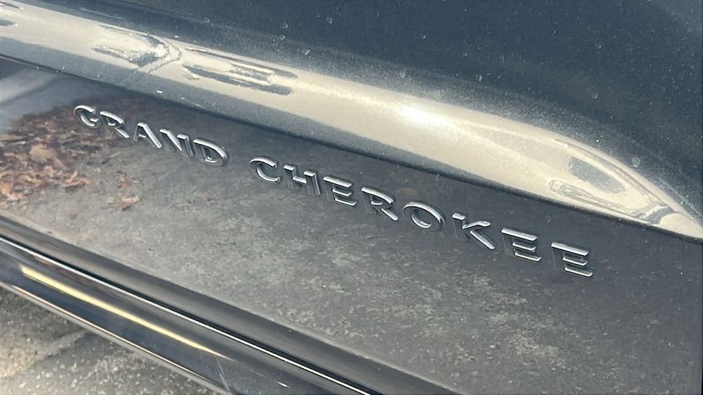 Used 2013 Jeep Grand Cherokee SRT8 Vapor SUV