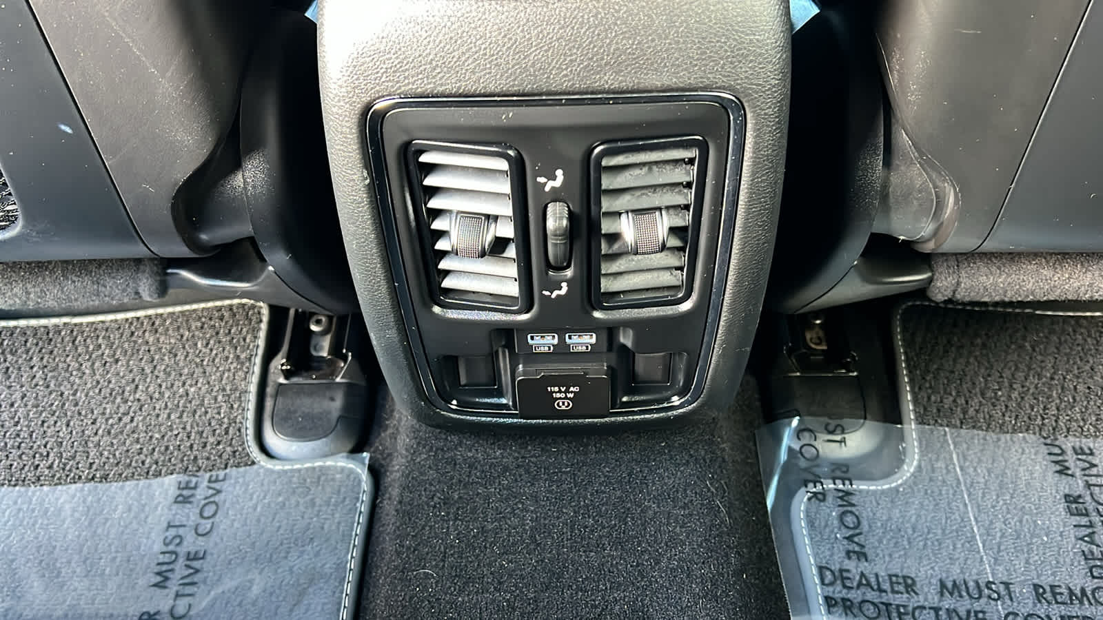 Thumbnail: 2021 Jeep Grand Cherokee - 25