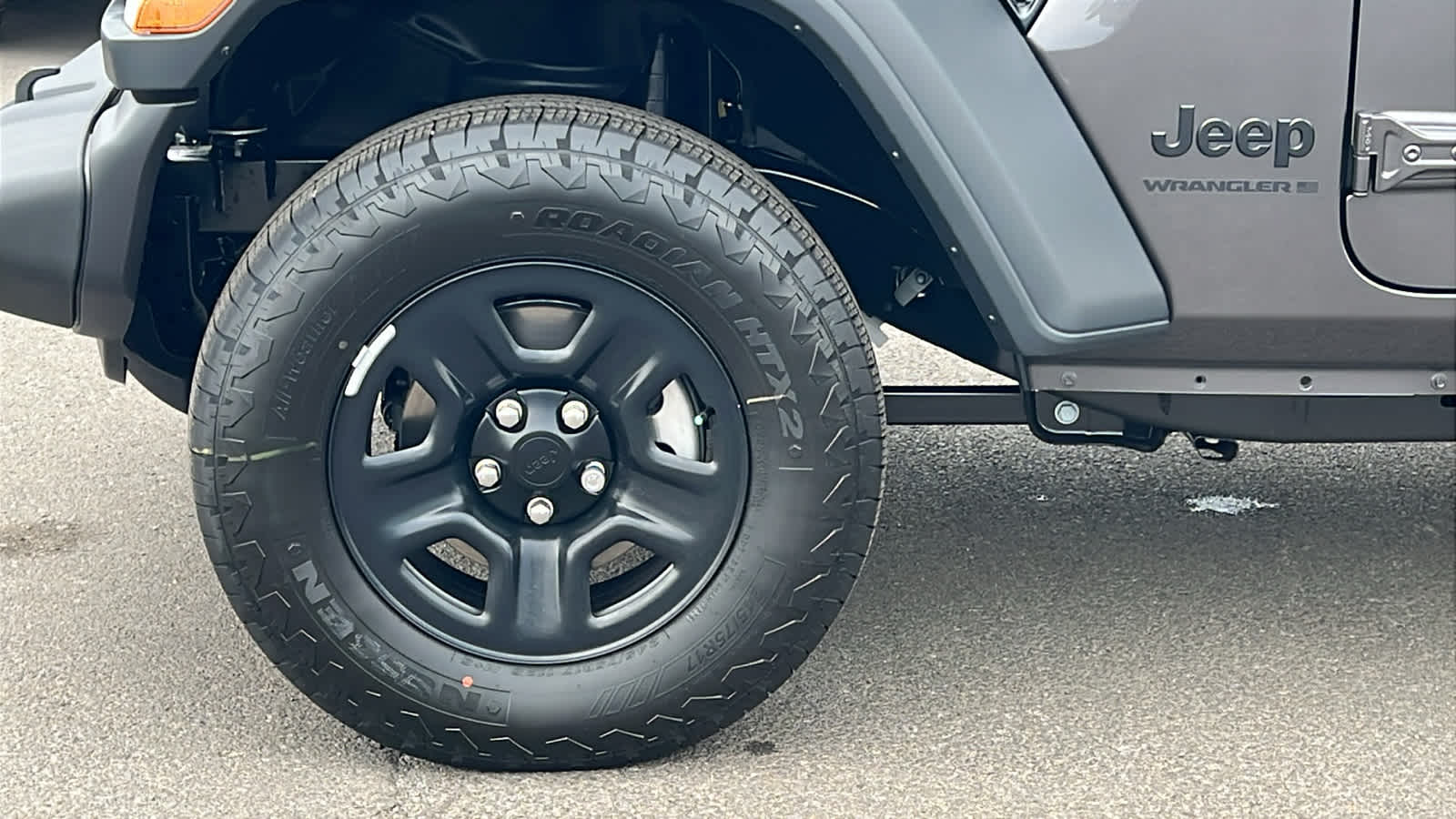 Thumbnail: 2025 Jeep Wrangler - 9