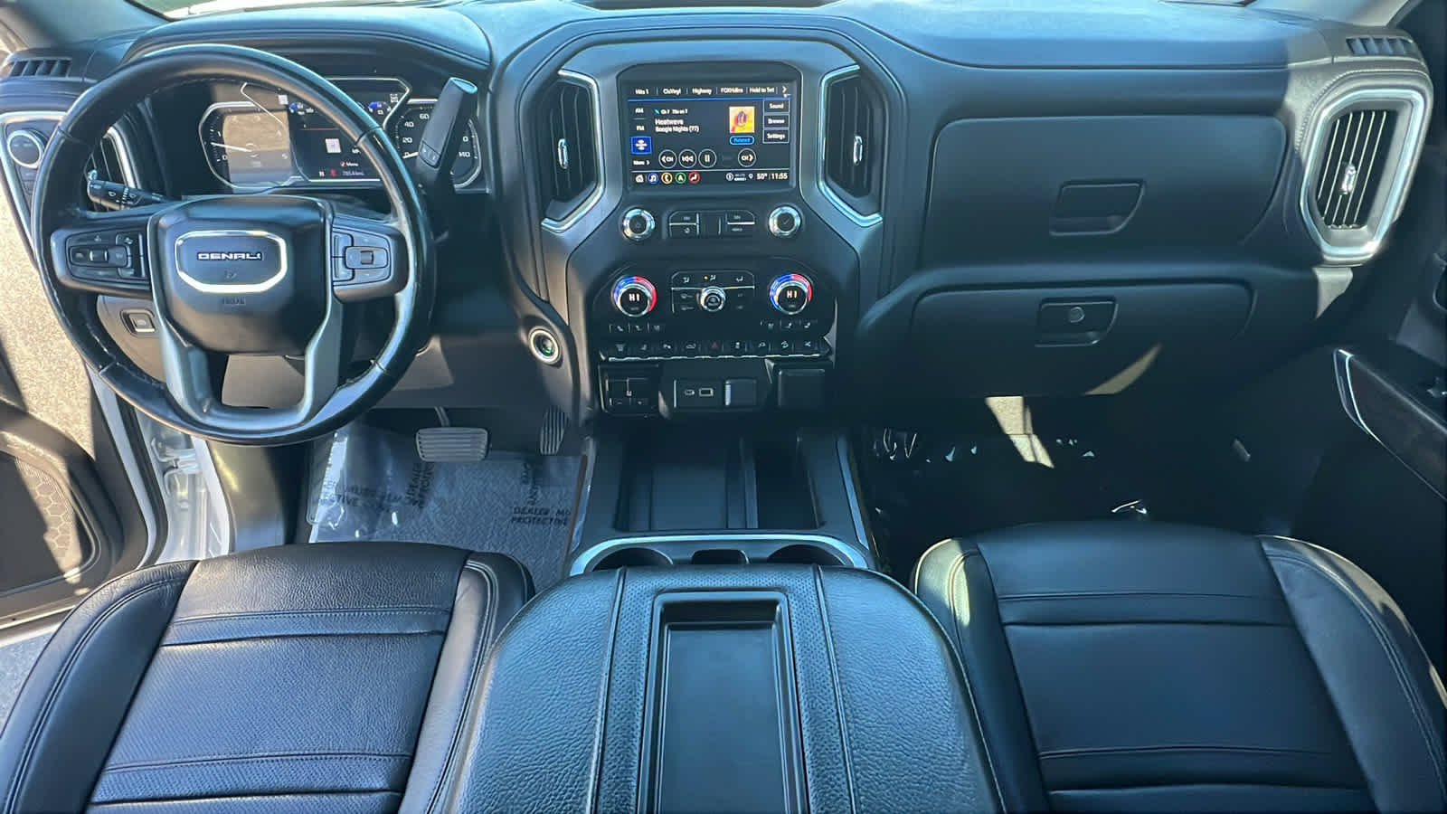 Thumbnail: 2022 GMC Sierra 2500 - 26