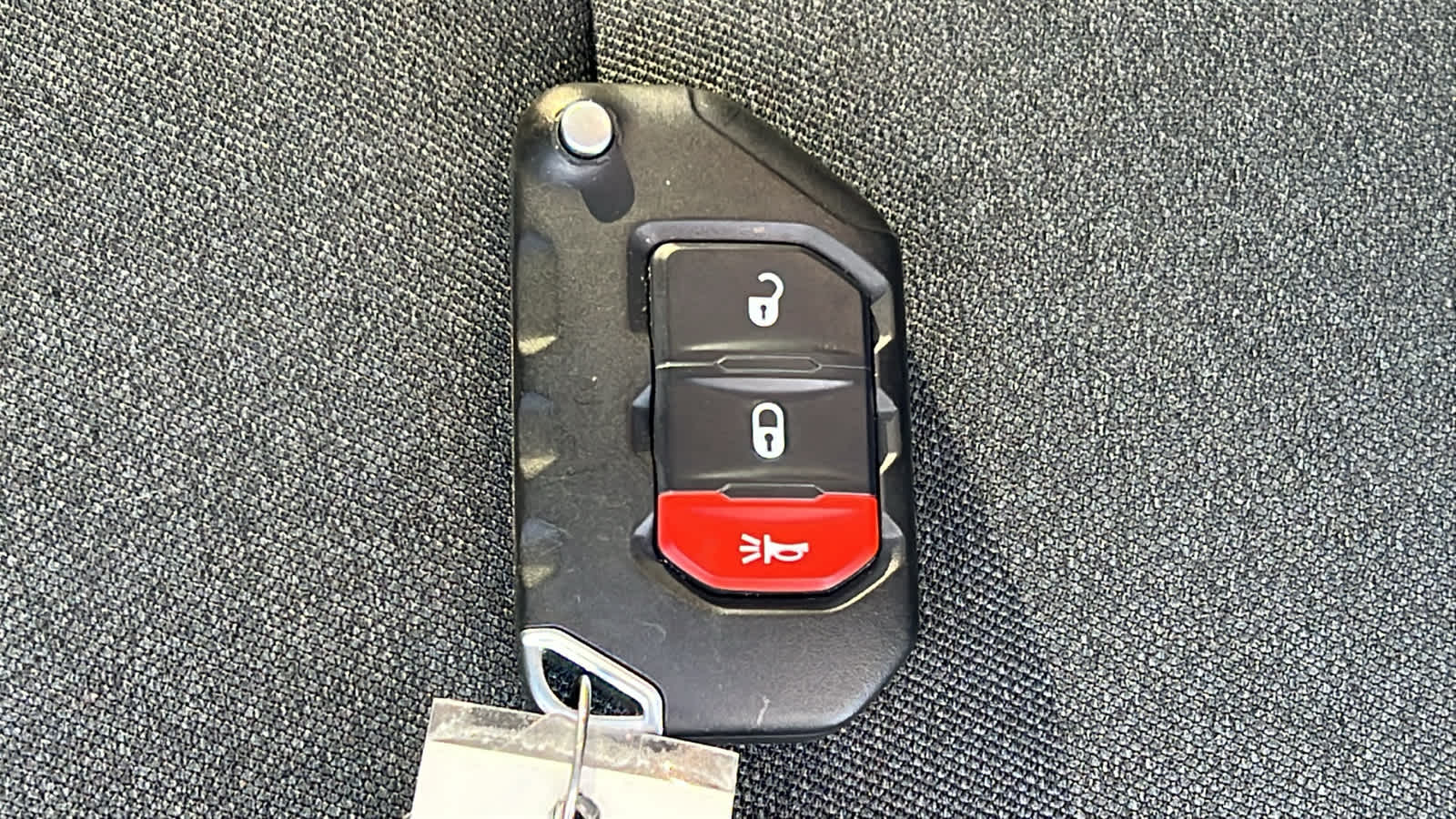 Thumbnail: 2024 Jeep Wrangler - 29