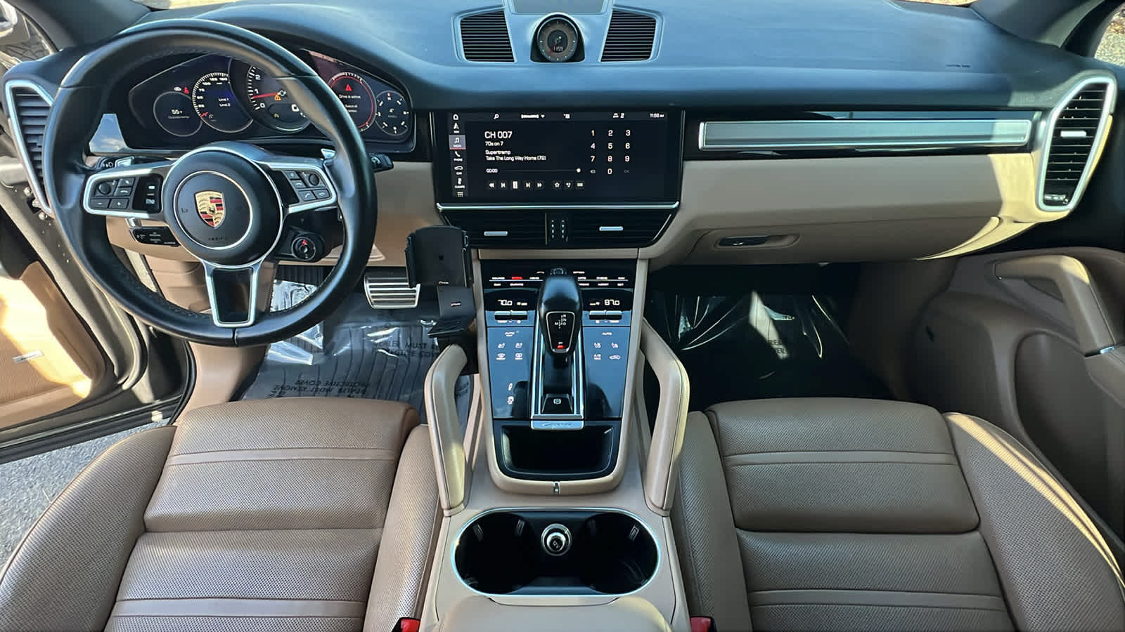 Thumbnail: 2019 Porsche Cayenne - 26