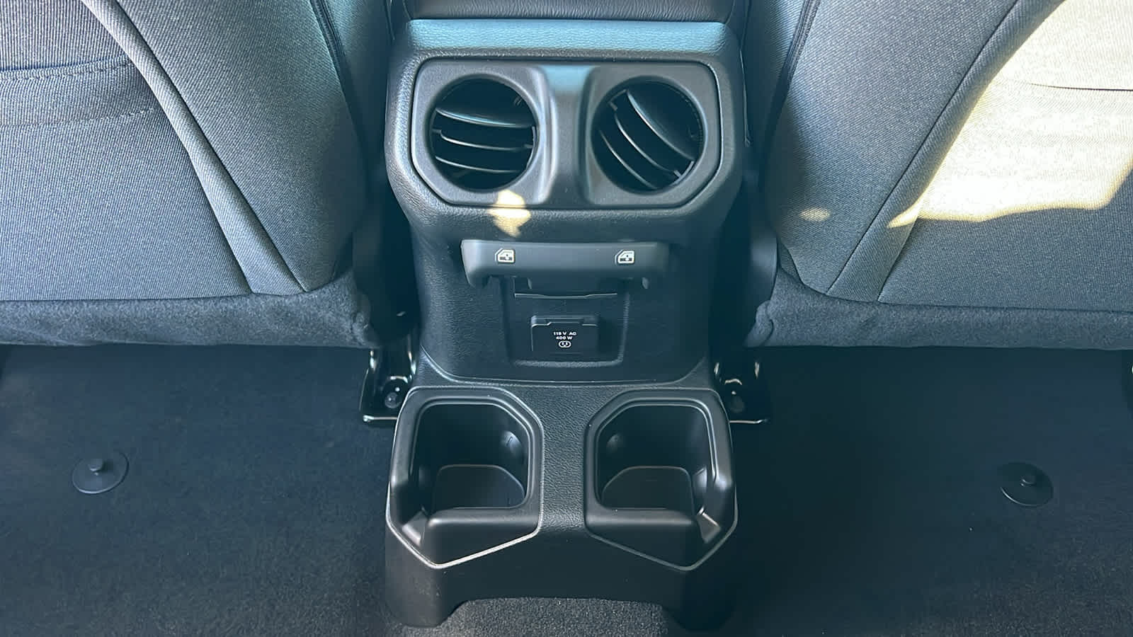 Thumbnail: 2026 Jeep Gladiator - 25