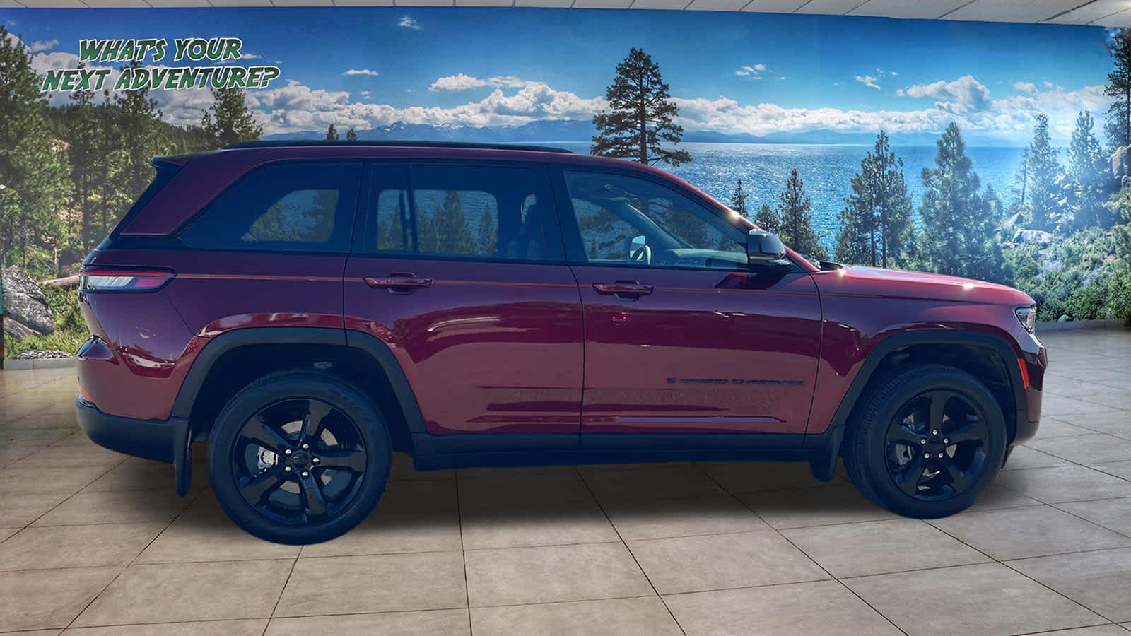 Thumbnail: 2023 Jeep Grand Cherokee - 4