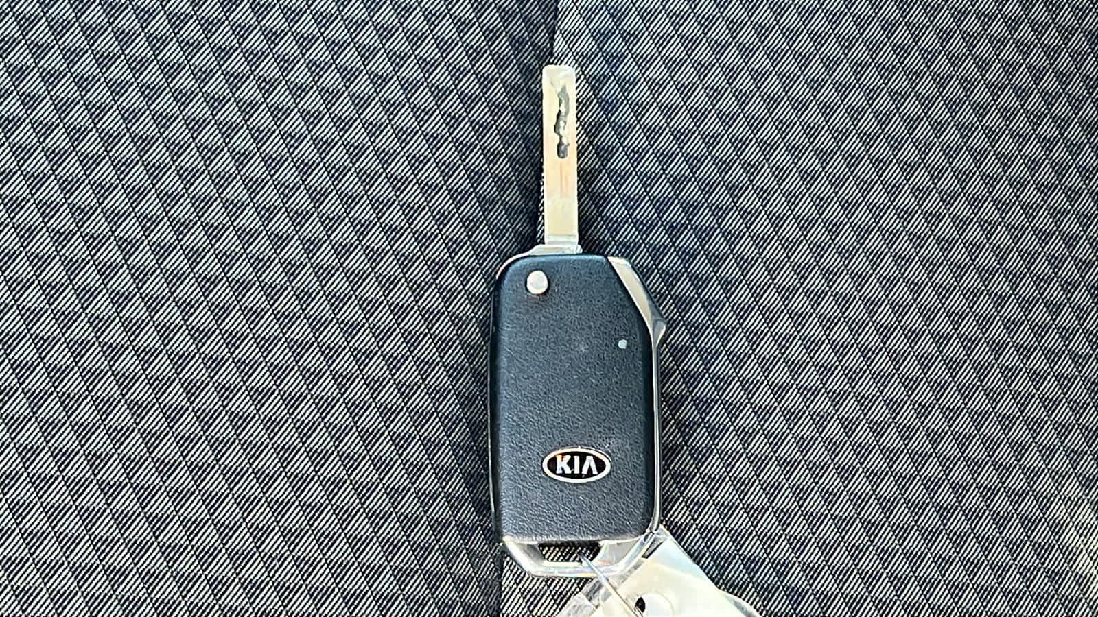 Thumbnail: 2020 Kia Soul - 29