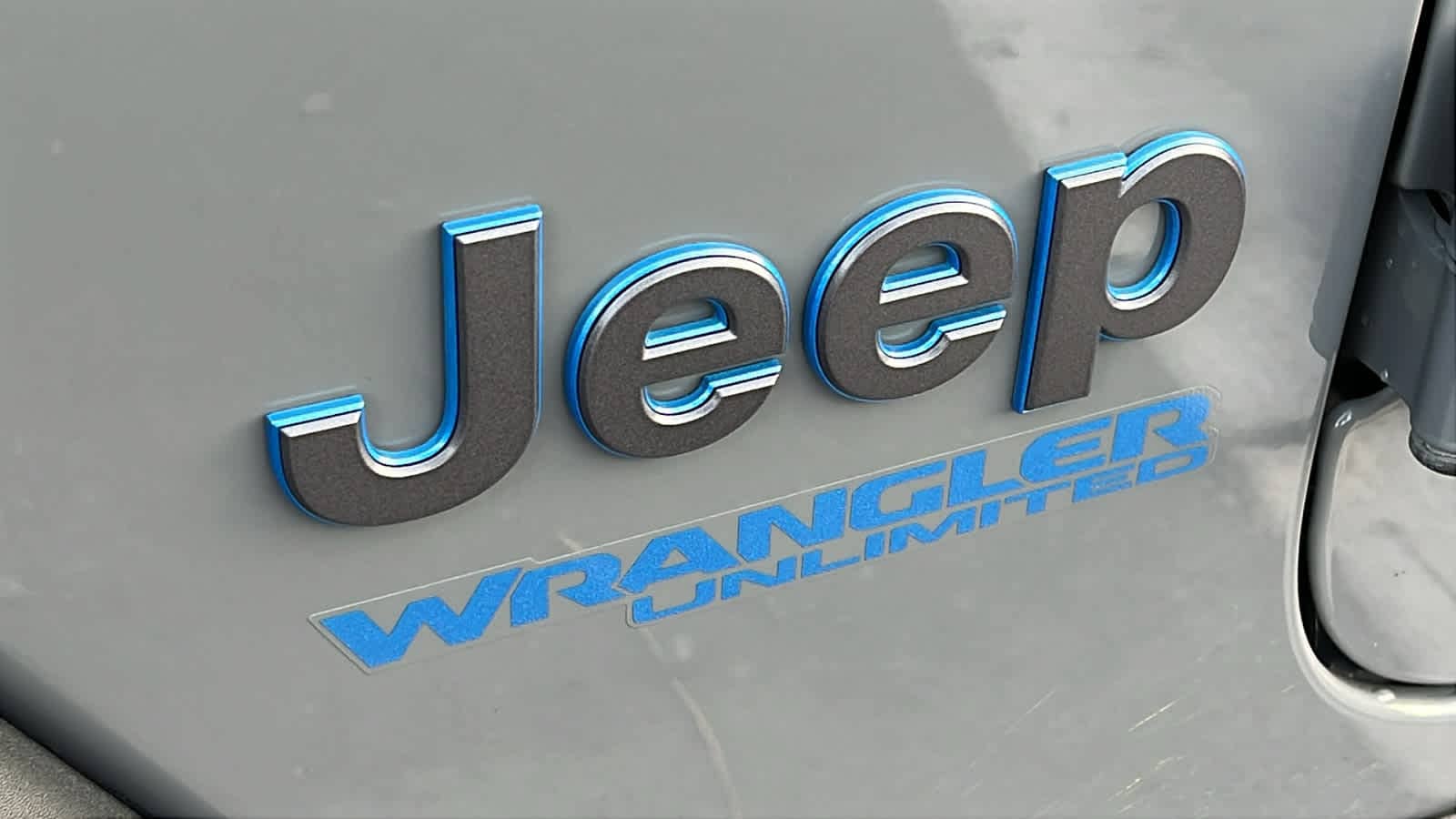 Thumbnail: 2021 Jeep Wrangler - 6