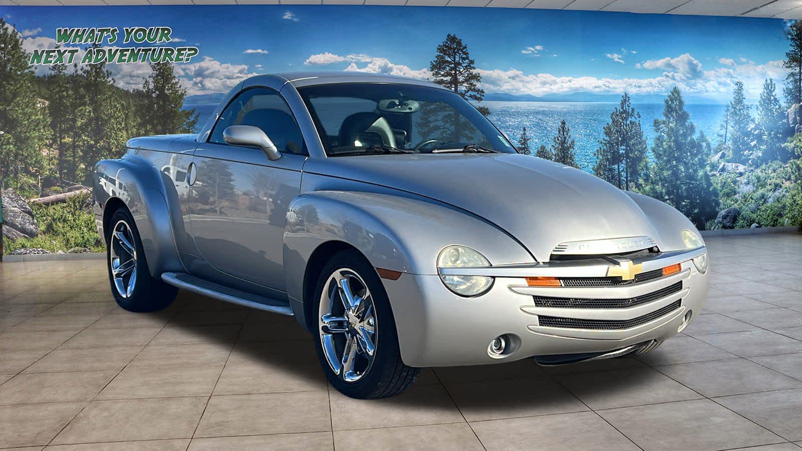 Thumbnail: 2005 Chevrolet SSR - 3