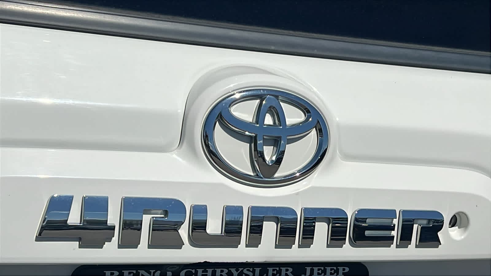 Thumbnail: 2019 Toyota 4Runner - 28