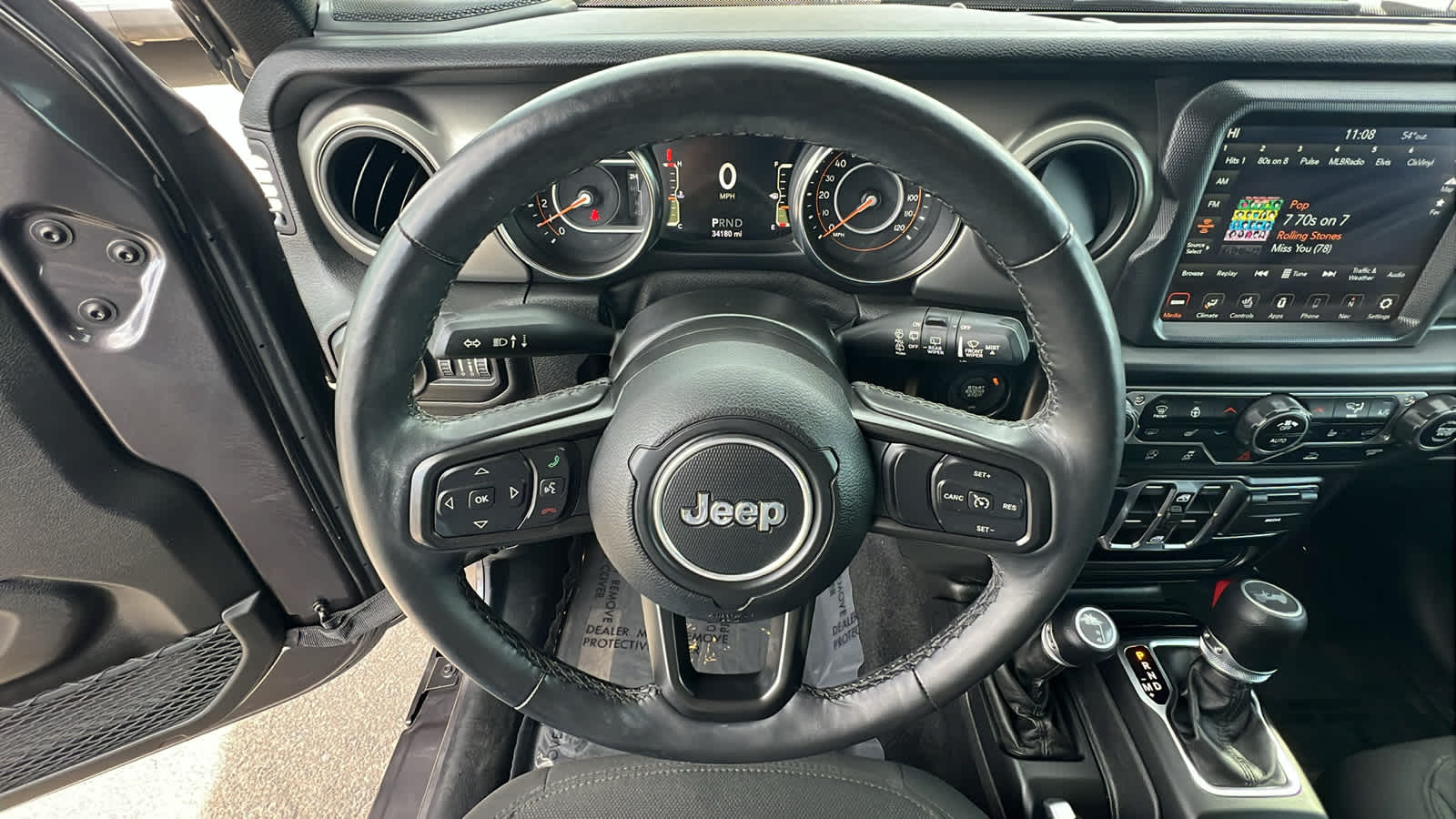 Thumbnail: 2021 Jeep Wrangler - 18