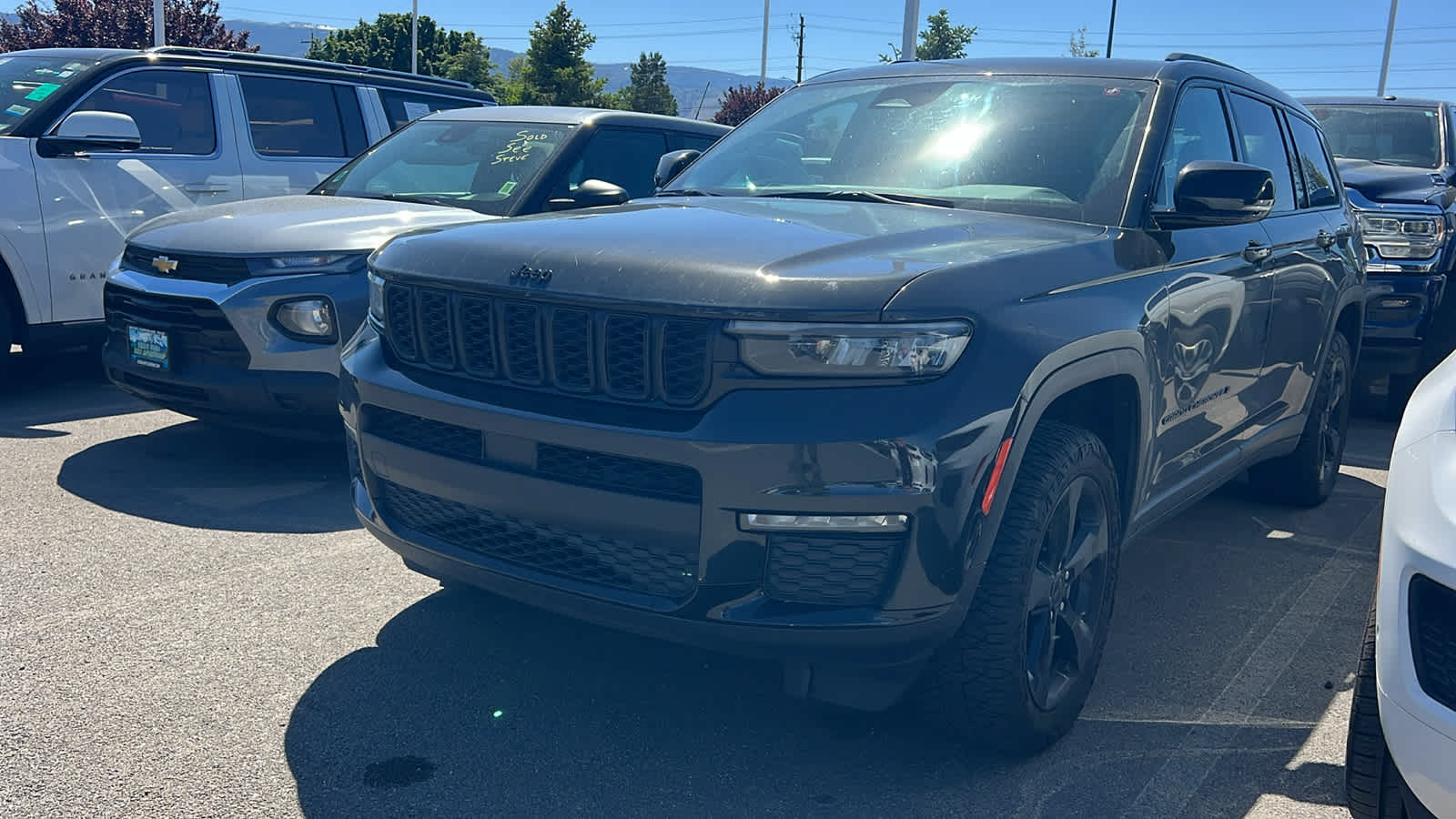2023 Jeep Grand Cherokee L Limited 4x4's photo