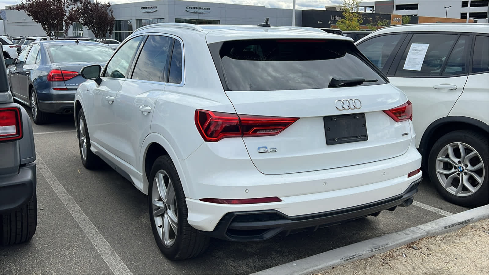 Thumbnail: 2022 Audi Q3 - 9