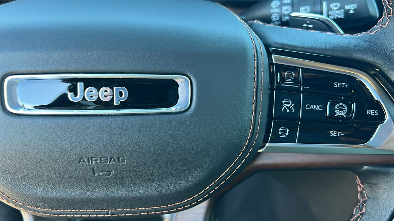 Thumbnail: 2025 Jeep Grand Cherokee - 20