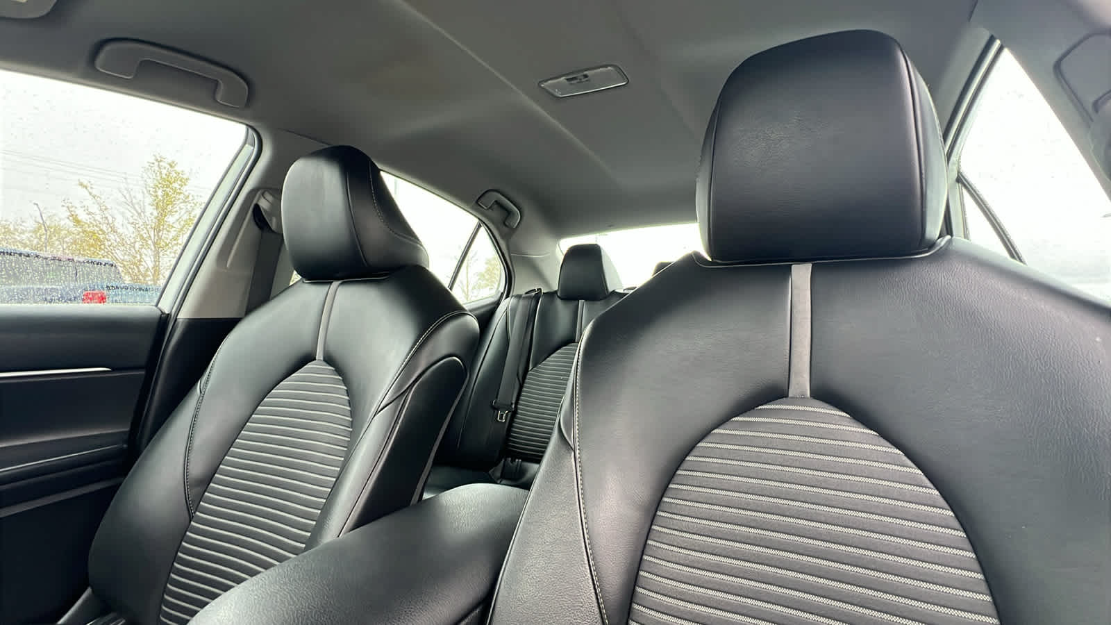 Thumbnail: 2023 Toyota Camry - 11