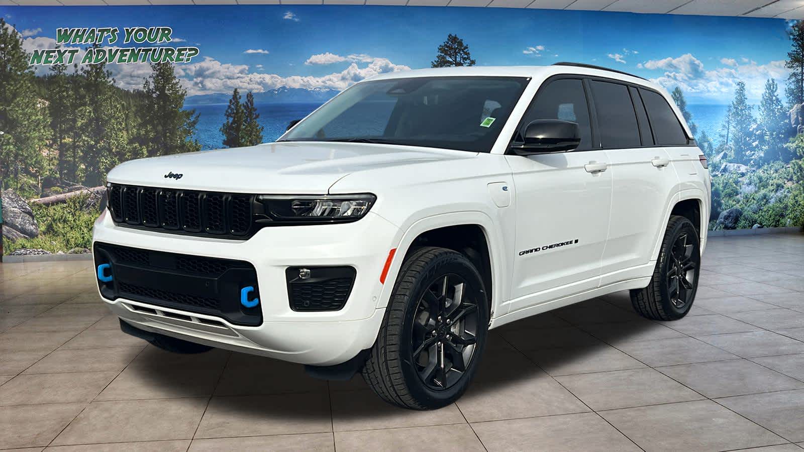 Thumbnail: 2023 Jeep Grand Cherokee - 1