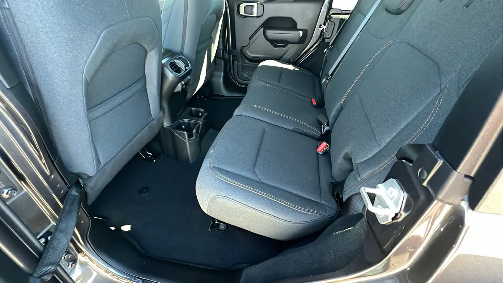 Thumbnail: 2026 Jeep Wrangler - 24