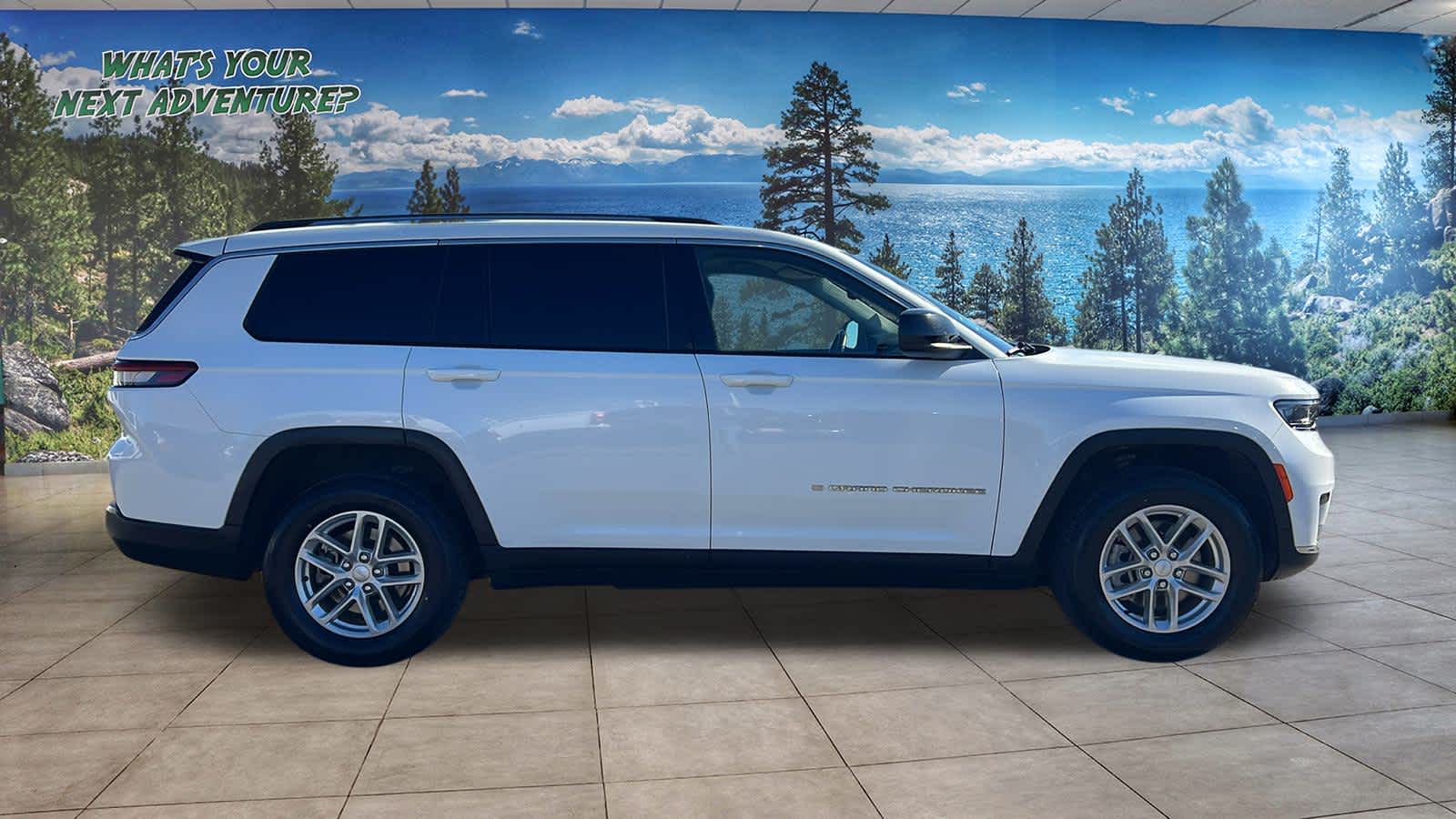 Thumbnail: 2021 Jeep Grand Cherokee L - 4