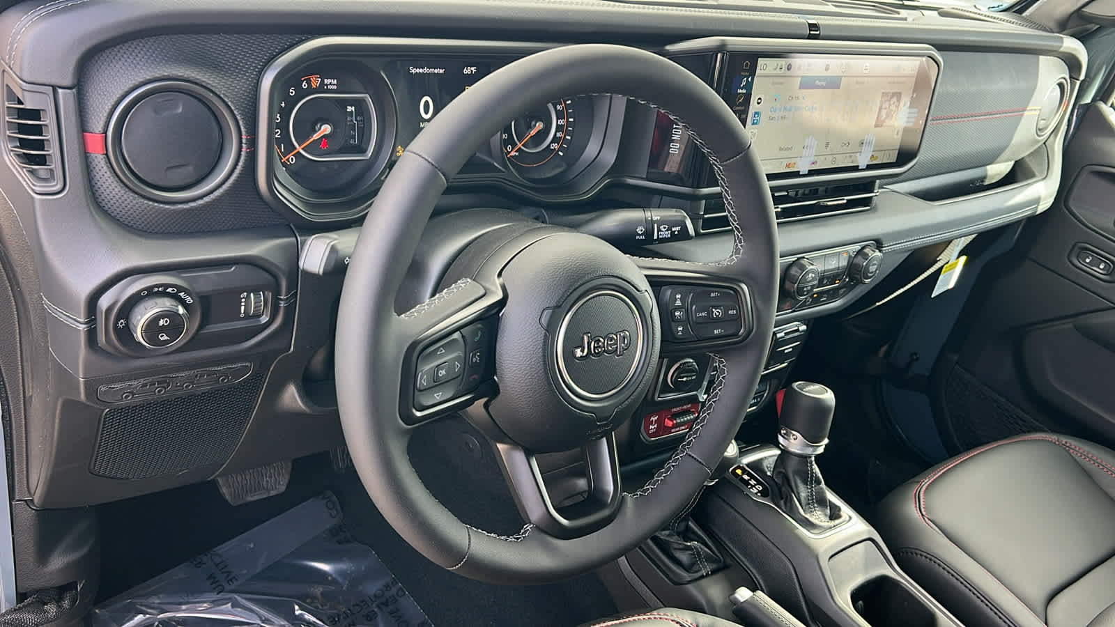 Thumbnail: 2026 Jeep Gladiator - 10