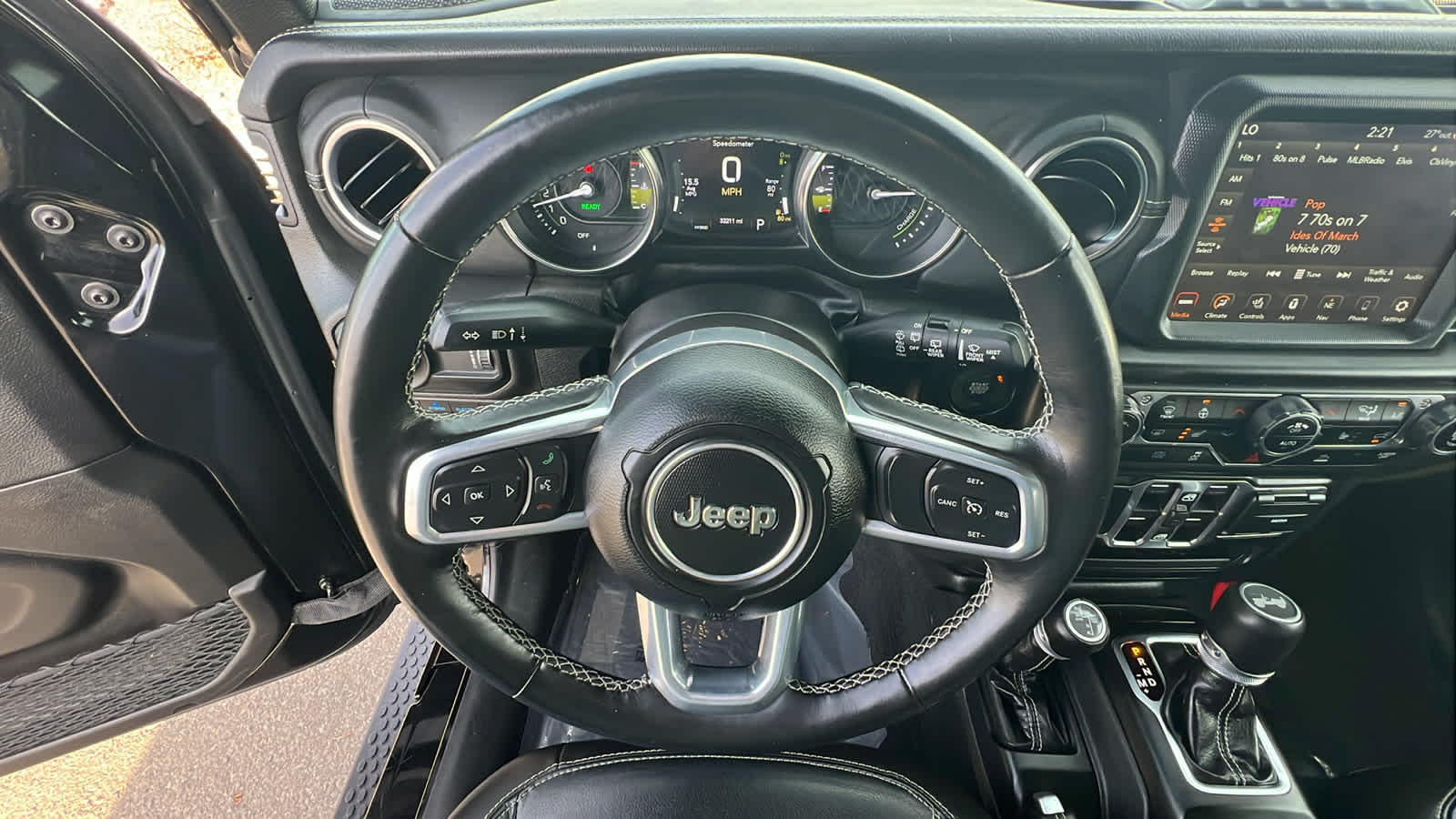 Thumbnail: 2023 Jeep Wrangler - 18