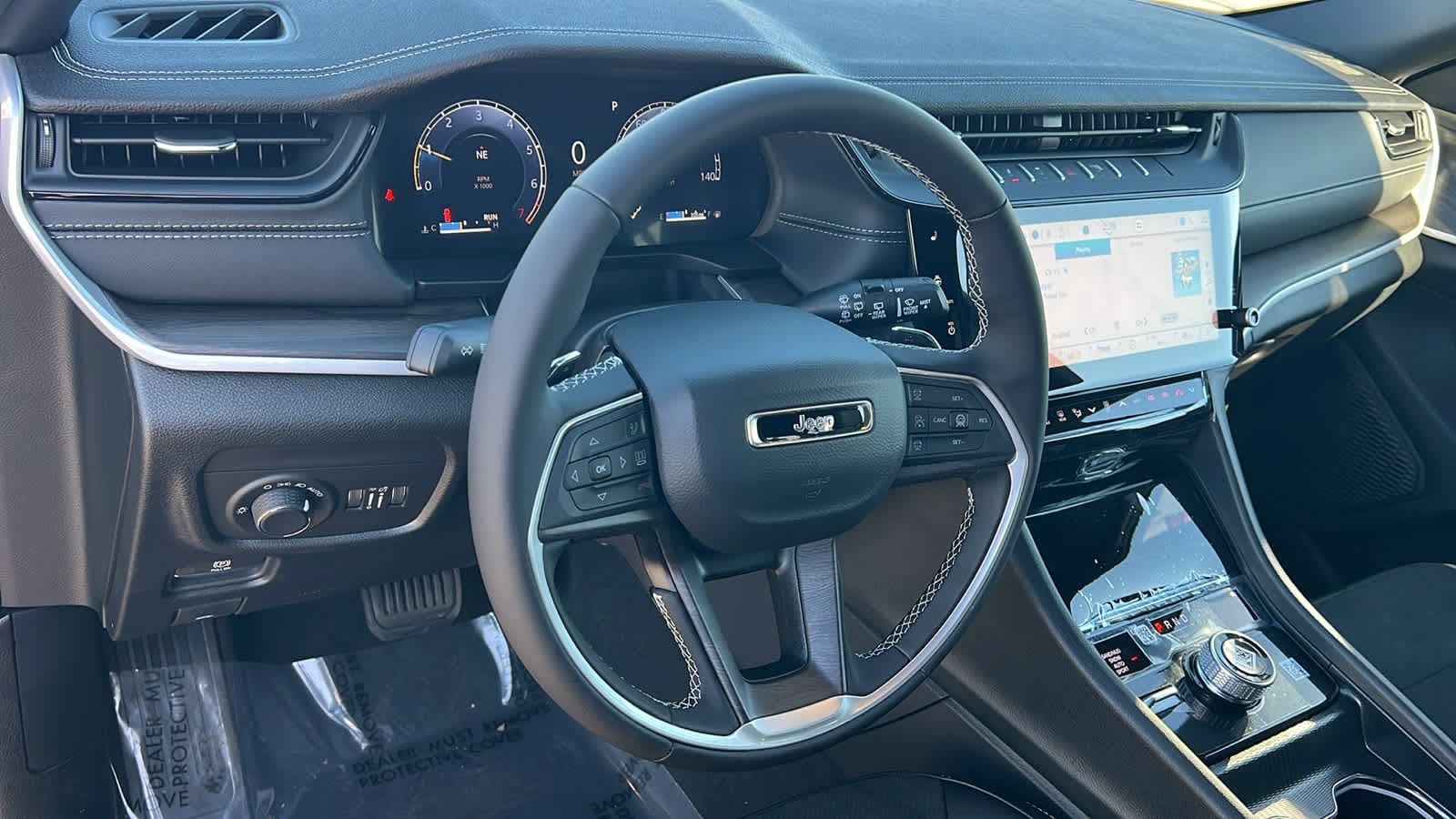 Thumbnail: 2026 Jeep Grand Cherokee - 10