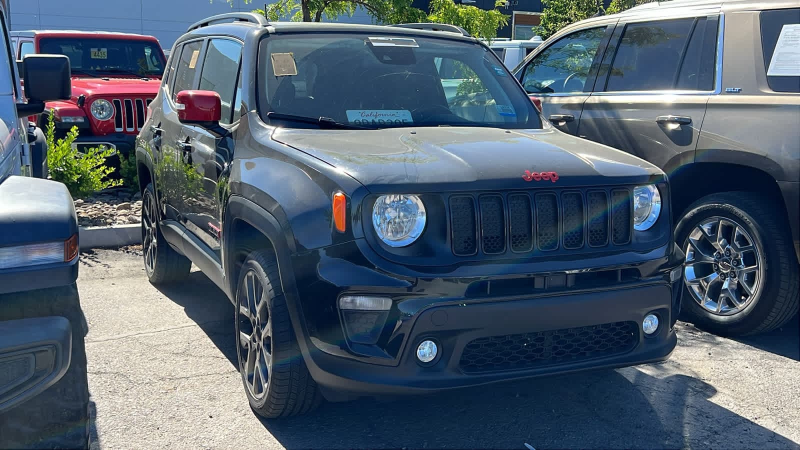 Thumbnail: 2023 Jeep Renegade - 3