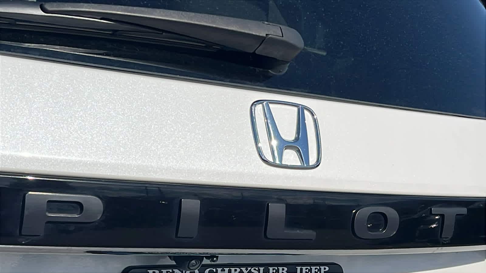 Thumbnail: 2025 Honda Pilot - 28