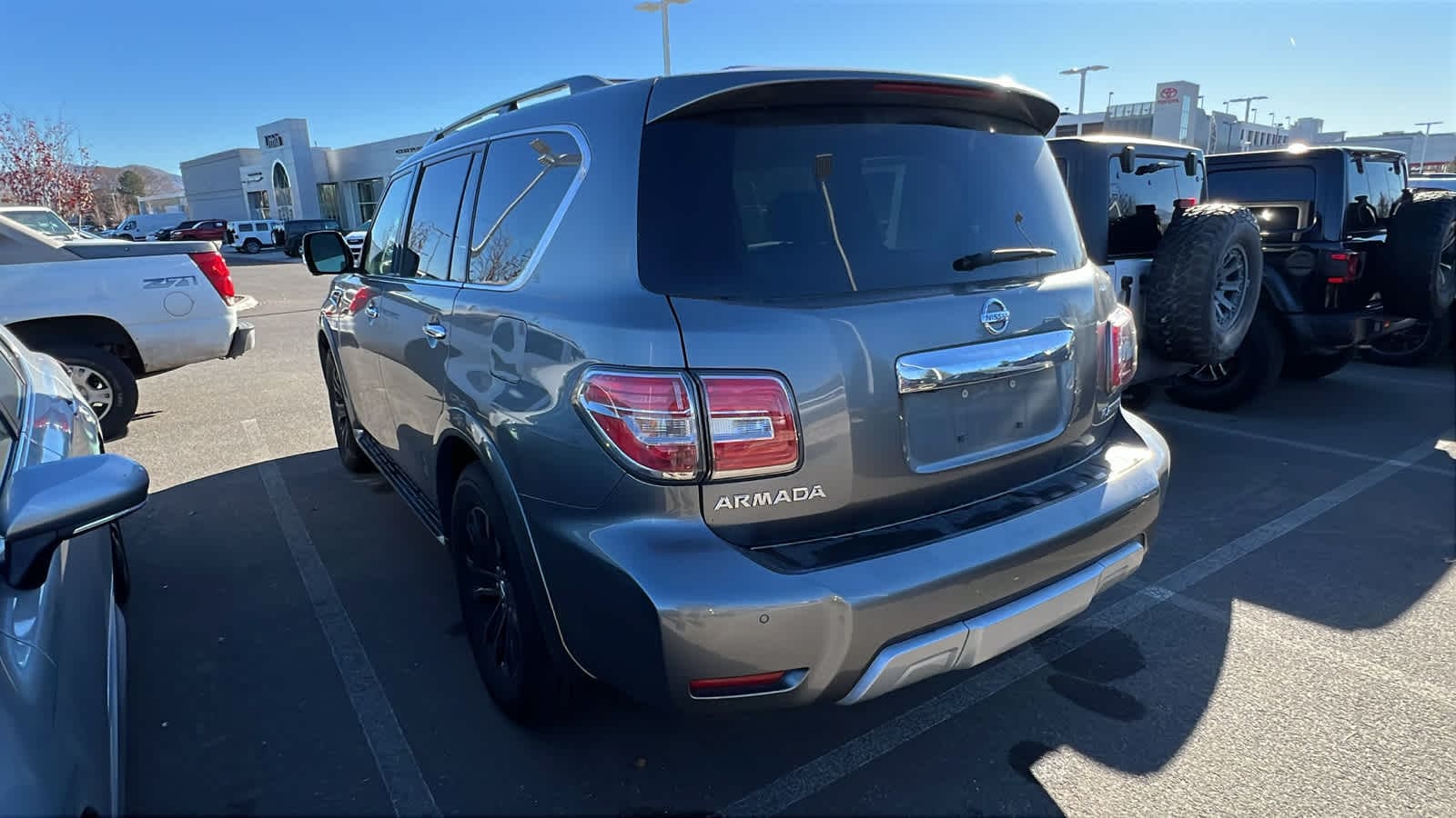 Thumbnail: 2017 Nissan Armada - 10