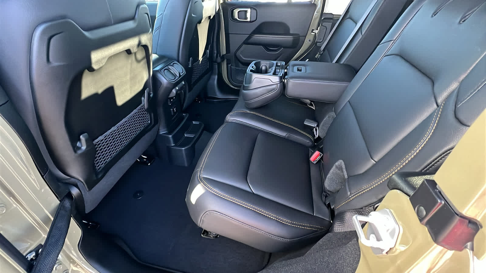 Thumbnail: 2026 Jeep Wrangler - 24