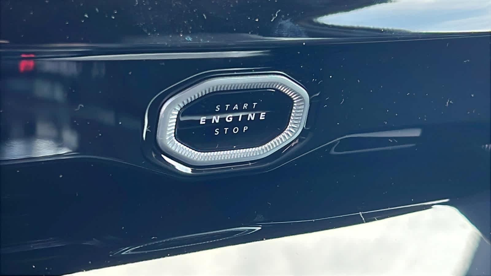 Thumbnail: 2026 Jeep Grand Cherokee - 17
