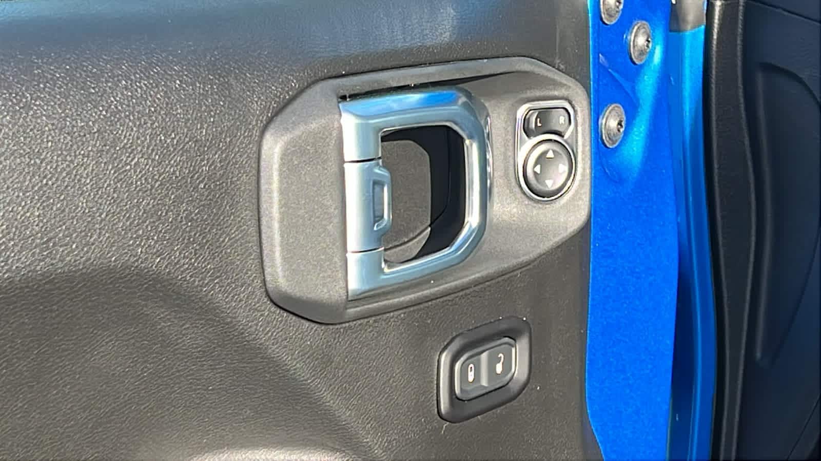 Thumbnail: 2026 Jeep Wrangler - 23