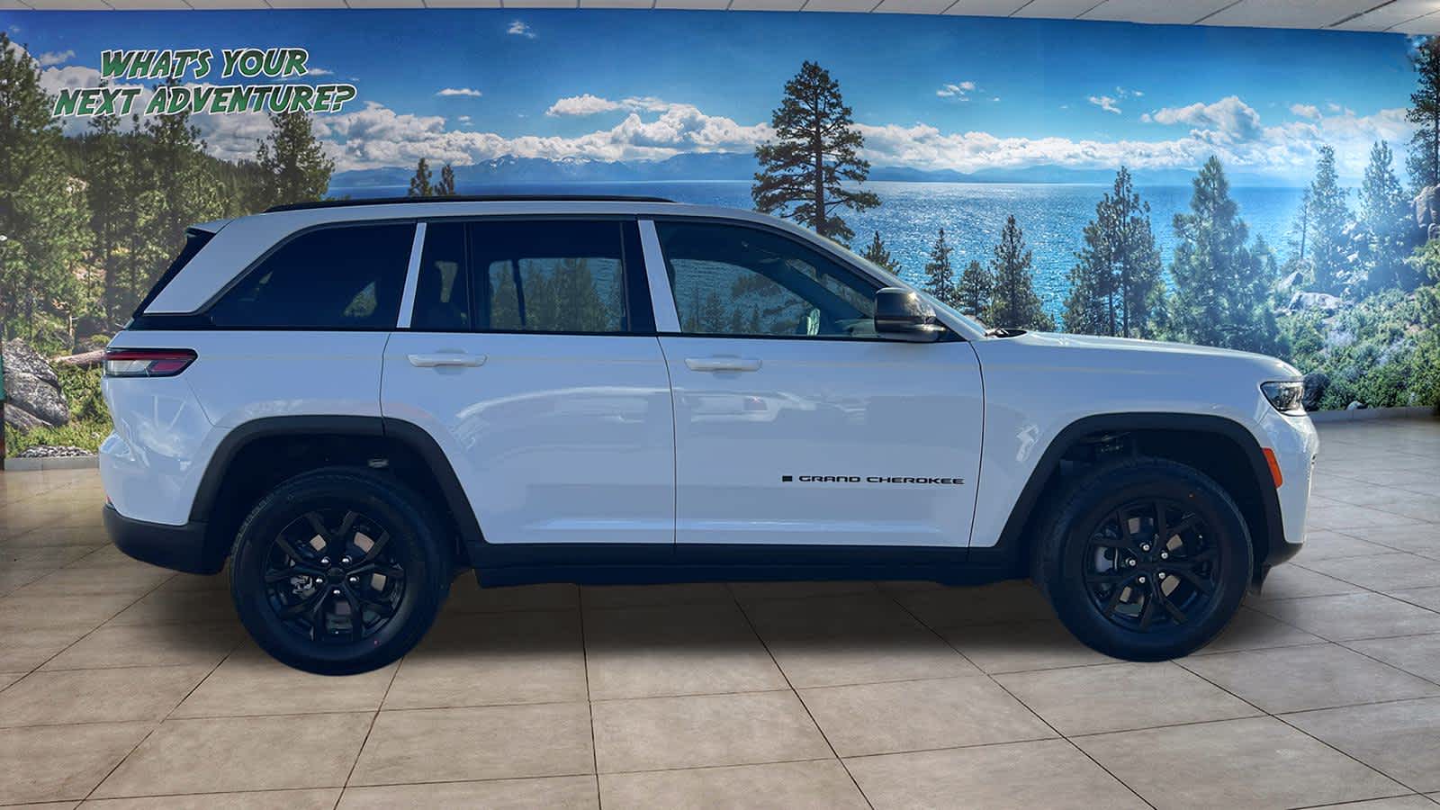 Thumbnail: 2026 Jeep Grand Cherokee - 4