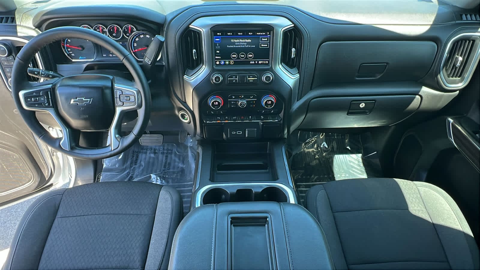 Thumbnail: 2022 Chevrolet Silverado 1500 - 26