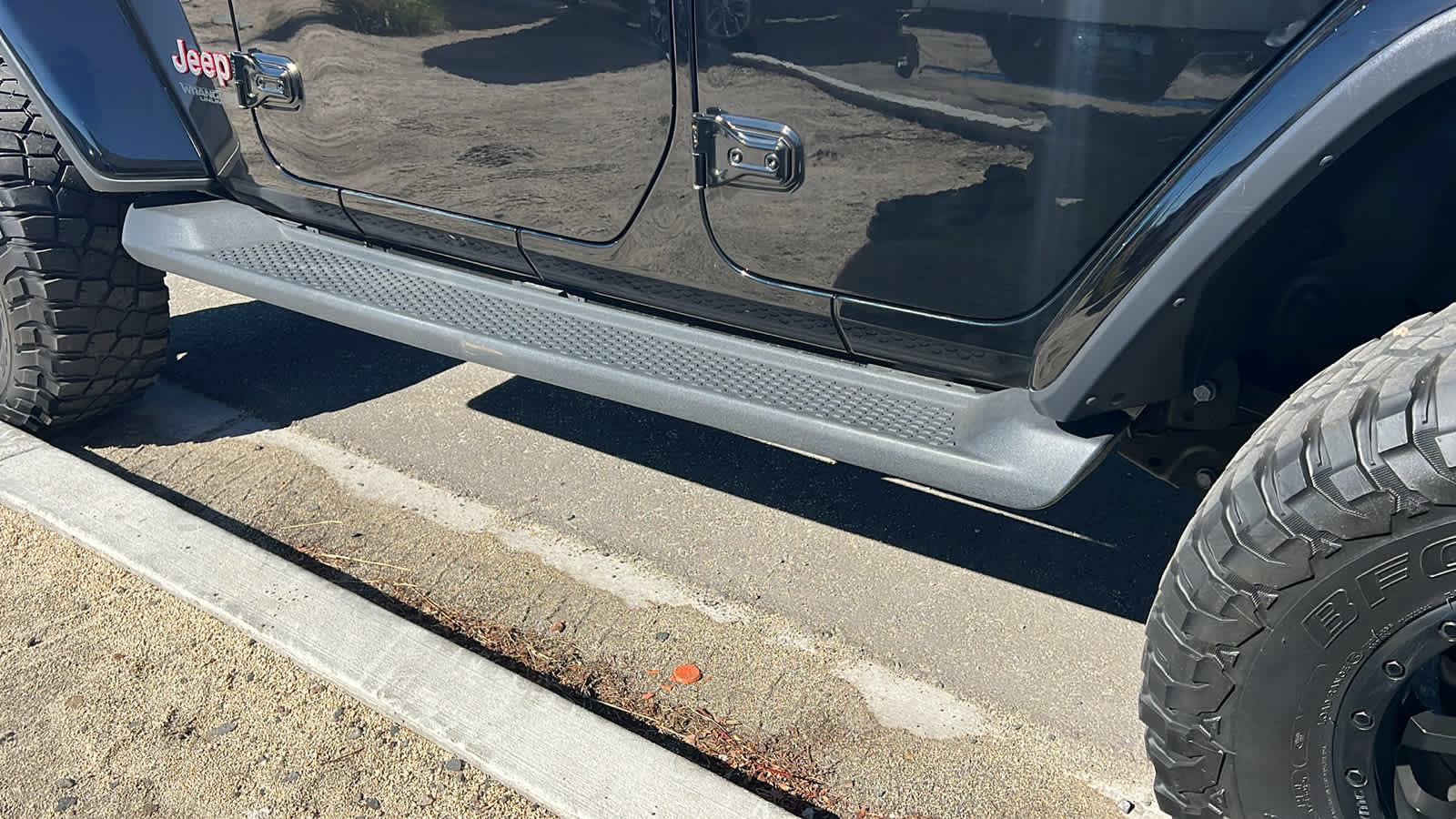 Thumbnail: 2020 Jeep Wrangler - 10