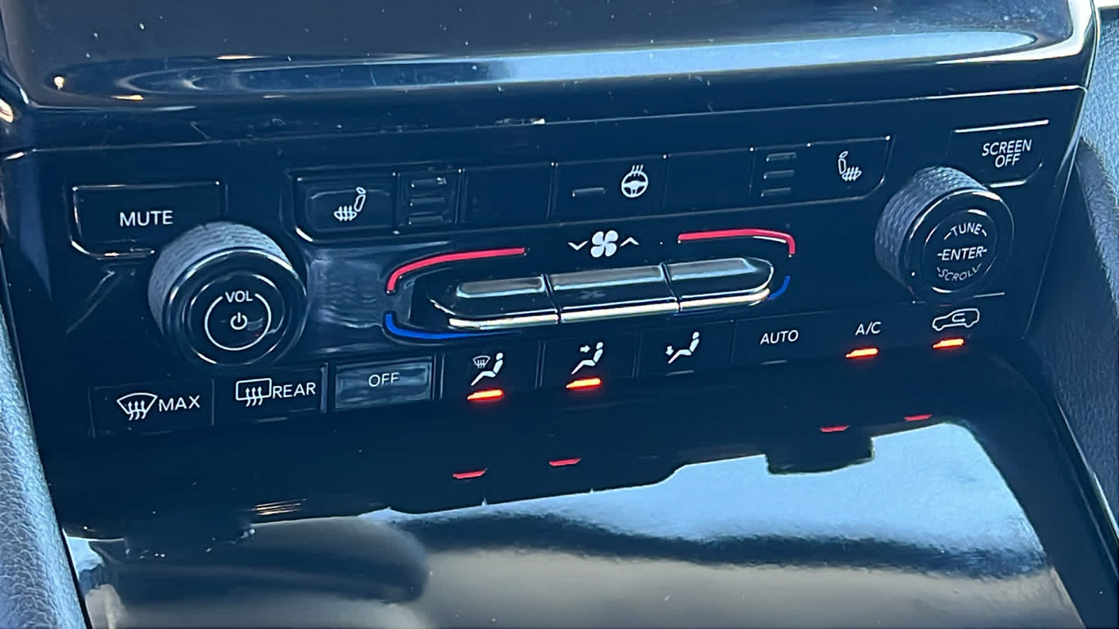 Thumbnail: 2021 Jeep Grand Cherokee L - 14