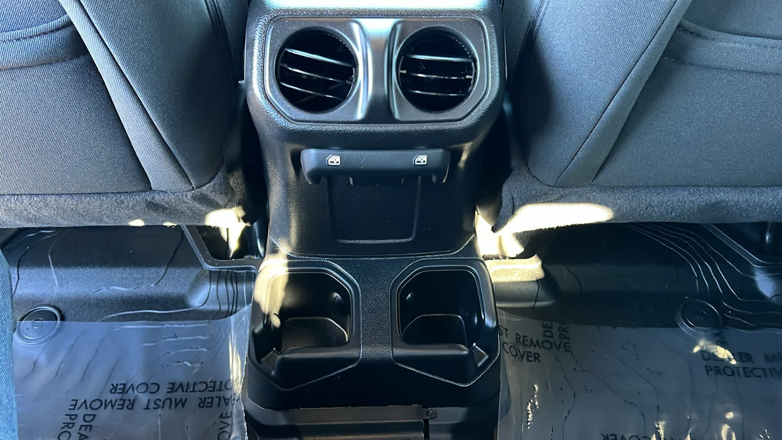 Thumbnail: 2020 Jeep Gladiator - 25