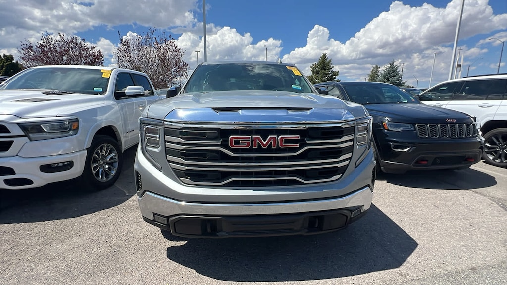 Used 2025 GMC Sierra 1500 SLT Truck Crew Cab