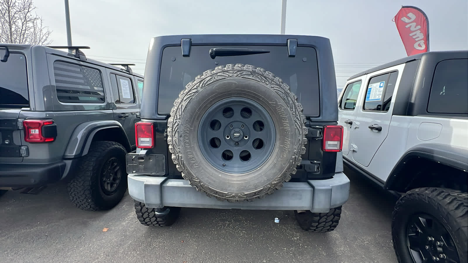 Thumbnail: 2018 Jeep Wrangler - 7