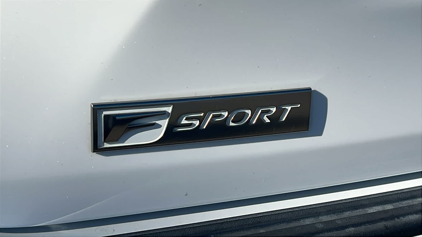Thumbnail: 2021 Lexus RX - 8