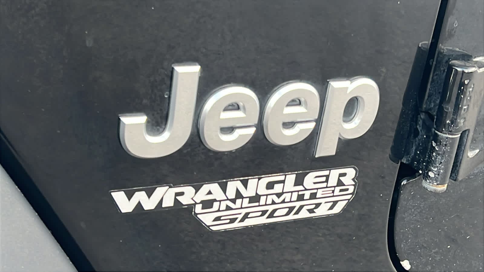 Thumbnail: 2020 Jeep Wrangler - 27