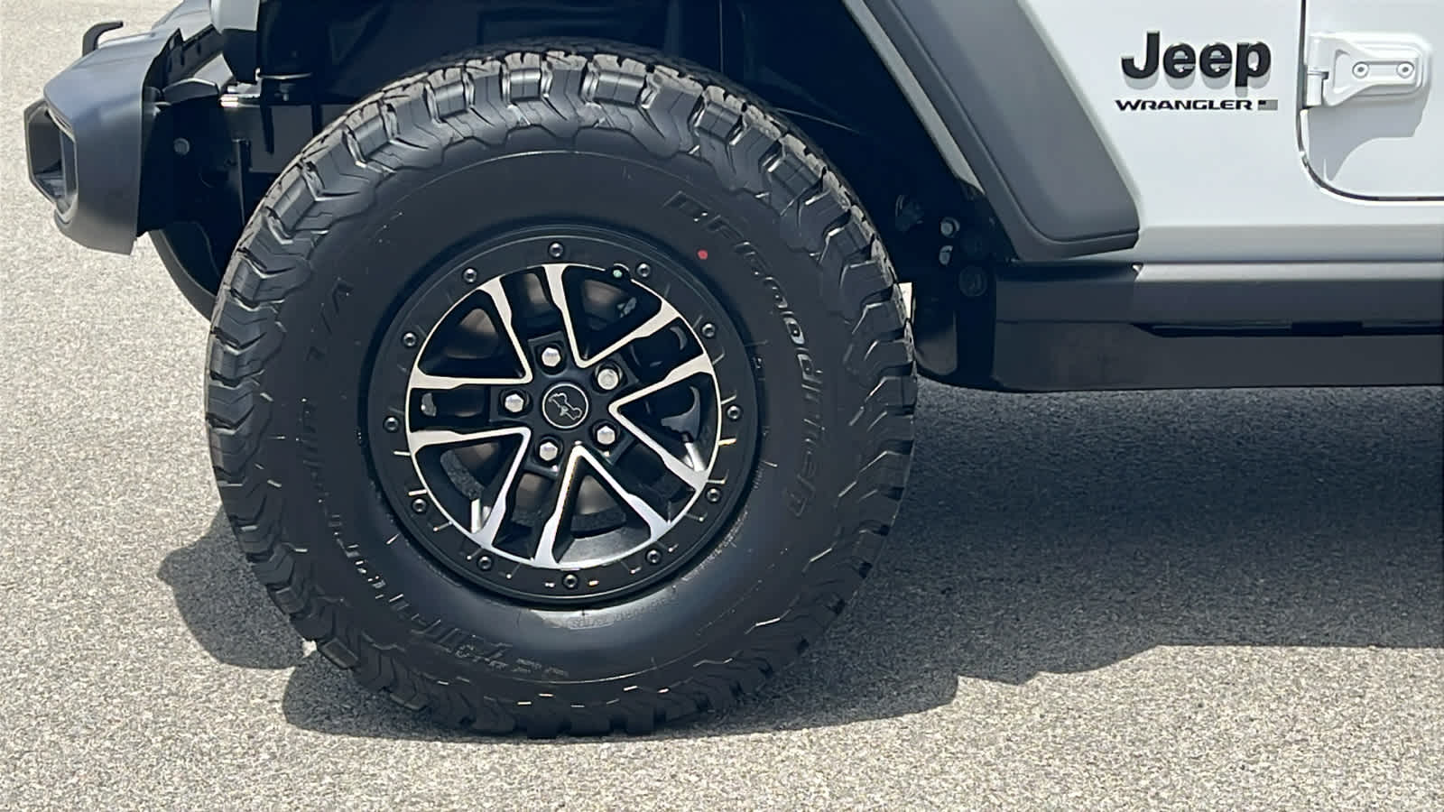 Thumbnail: 2026 Jeep Wrangler - 9